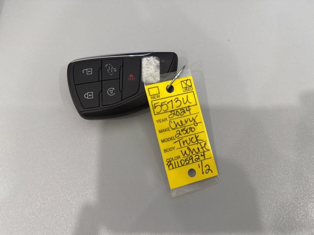 Used 2024 Chevrolet Silverado 2500 LTZ AWD/4WD image 38