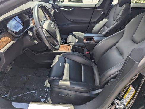 Used 2021 Tesla Model S Long Range Plus image 22