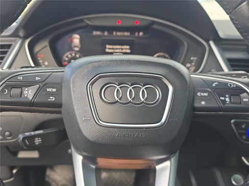 Used 2018 Audi Q5 2.0T Premium Plus w/ Premium Plus Package image 21