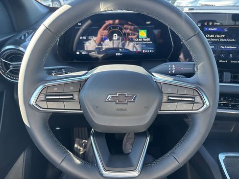 Used 2026 Chevrolet Equinox LT w/ Midnight Edition image 19