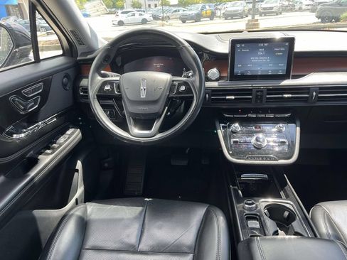 Used 2021 Lincoln Corsair Reserve w/ Equipment Group 201A AWD/4WD image 12