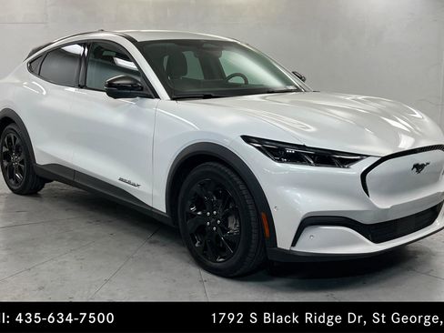 Used 2024 Ford Mustang Mach-E Select w/ Comfort Package Lite image 7