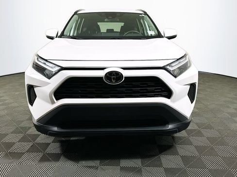 Certified 2025 Toyota RAV4 XLE FWD image 3