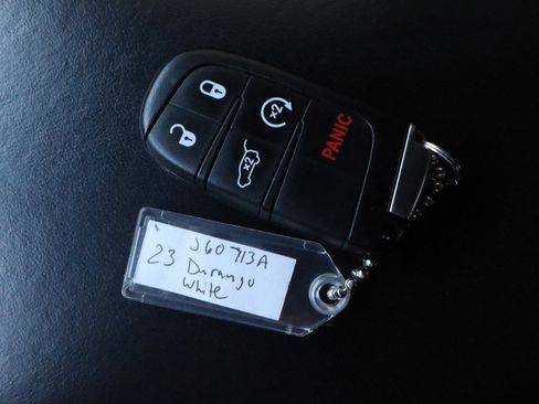 Used 2023 Dodge Durango GT AWD/4WD image 35