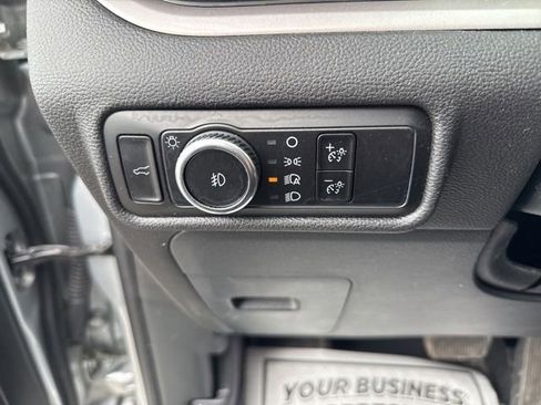 Used 2023 Ford Explorer XLT w/ Equipment Group 202A AWD/4WD image 7