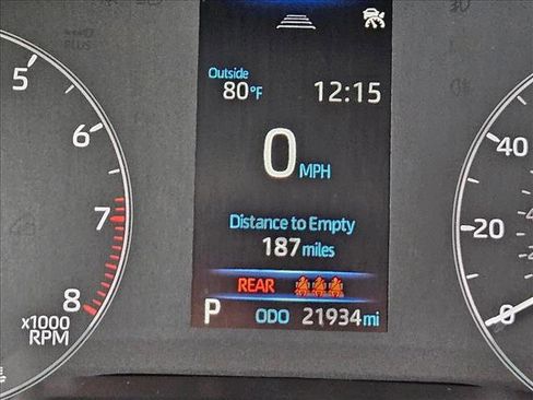 Used 2025 Toyota Corolla Cross LE FWD image 11