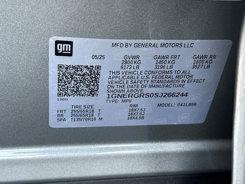 New 2025 Chevrolet Traverse LT w/ Enhanced Driving Package image 35