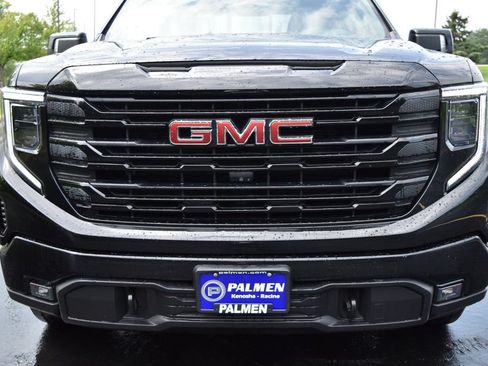 Used 2023 GMC Sierra 1500 Elevation w/ Elevation Premium Package AWD/4WD image 4