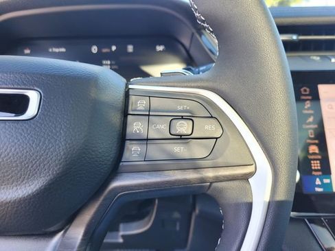 New 2026 Jeep Grand Cherokee Limited w/ Limited Altitude Package image 29