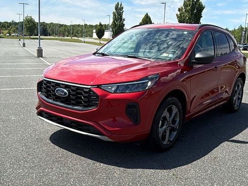 Used 2024 Ford Escape ST-Line w/ Tech Pack #1 AWD/4WD image 14