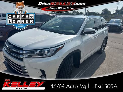 Used 2017 Toyota Highlander Limited Platinum w/ Carpet Mat Package AWD/4WD image 1