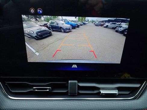Used 2025 Chevrolet Equinox RS AWD/4WD image 19