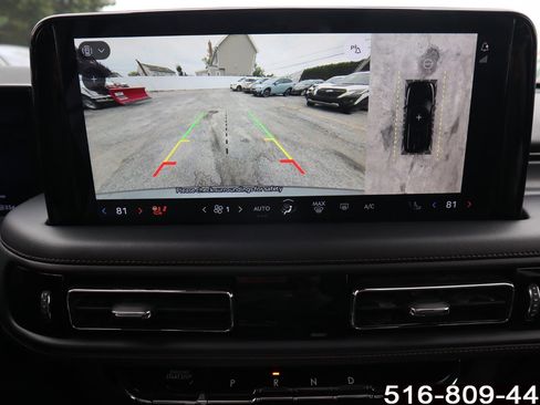 Used 2025 Lincoln Aviator AWD image 28