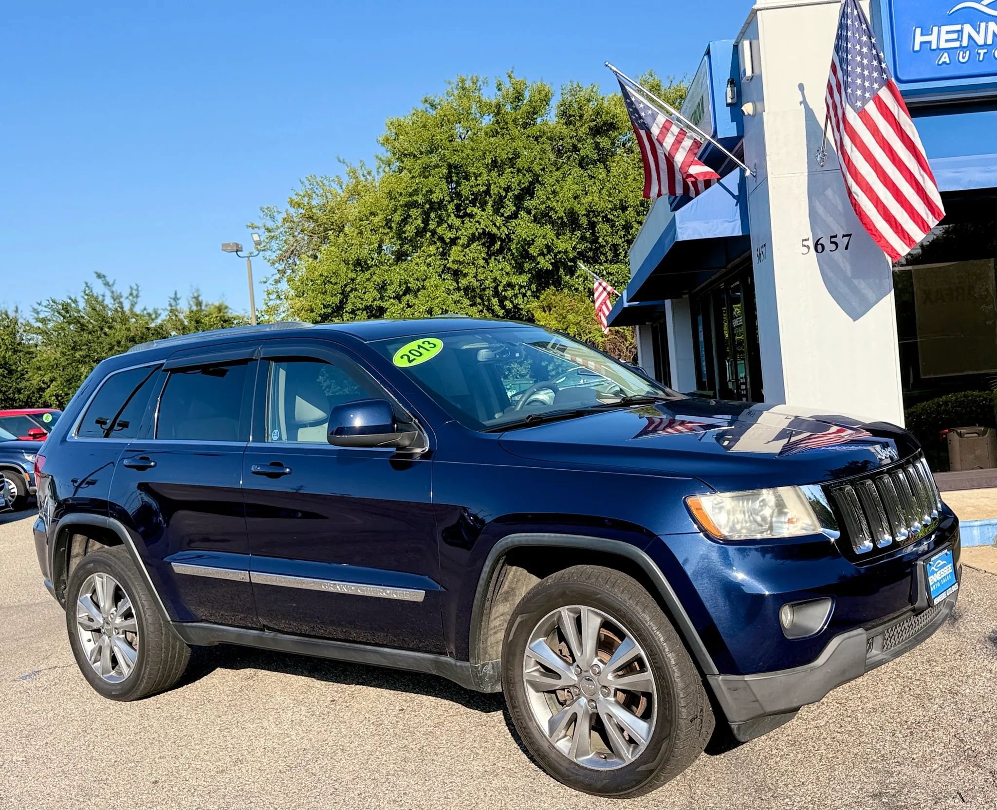 Used 2013 Jeep Grand Cherokee Laredo RWD image 4