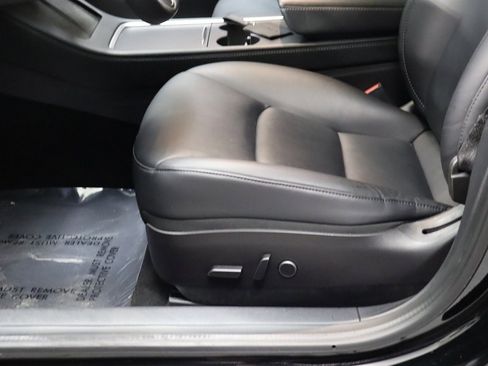 Used 2023 Tesla Model 3 Standard Range RWD image 31