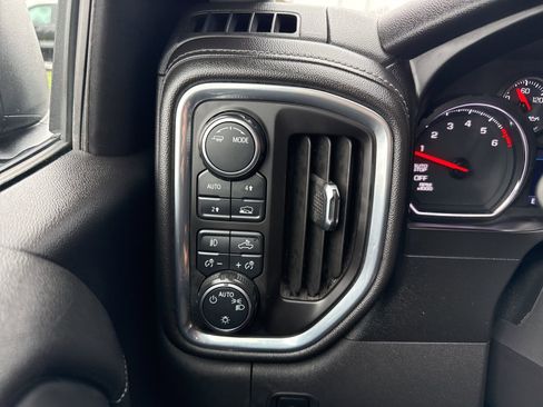 Used 2020 Chevrolet Silverado 1500 RST w/ All-Star Edition image 35