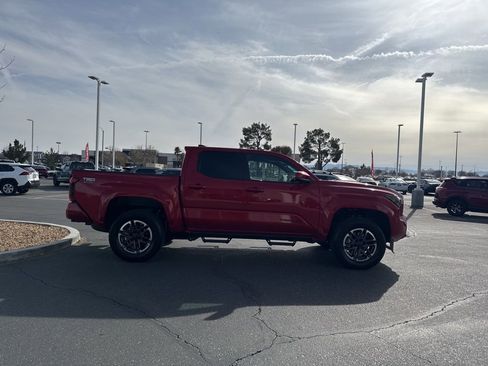 Used 2026 Toyota Tacoma TRD Sport image 5