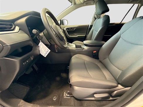 New 2025 Toyota RAV4 LE image 17
