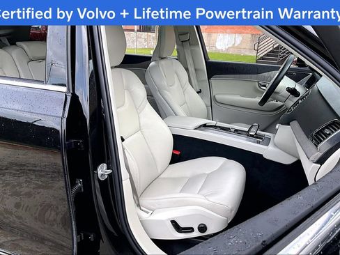Certified 2025 Volvo XC90 B6 Plus w/ Protection Package Premier AWD/4WD image 10