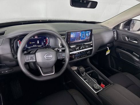 New 2026 Nissan Pathfinder SL w/ SL Premium Package AWD/4WD image 10
