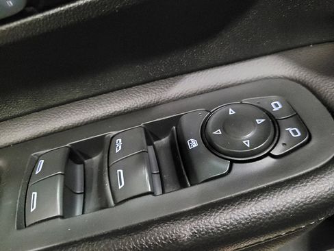 Used 2022 GMC Terrain SLT AWD/4WD image 27