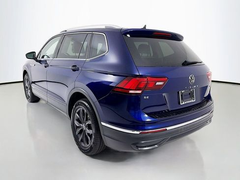 Used 2024 Volkswagen Tiguan SE image 5