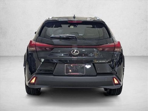 New 2026 Lexus UX 300h FWD image 7