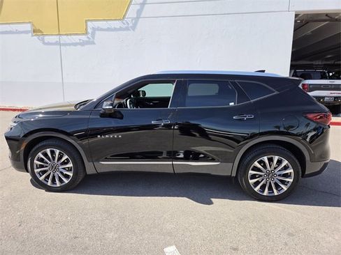 Certified 2023 Chevrolet Blazer Premier w/ Enhanced Convenience Package image 3