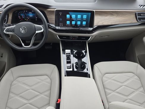 New 2026 Volkswagen Atlas SE FWD image 20