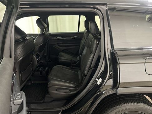 Used 2023 Jeep Grand Cherokee L Altitude image 12