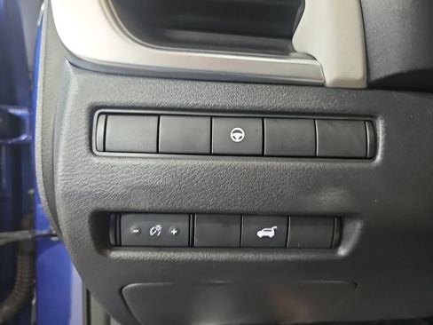 Used 2021 Nissan Rogue SV AWD/4WD image 31