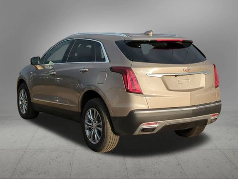 Certified 2023 Cadillac XT5 Premium Luxury image 4