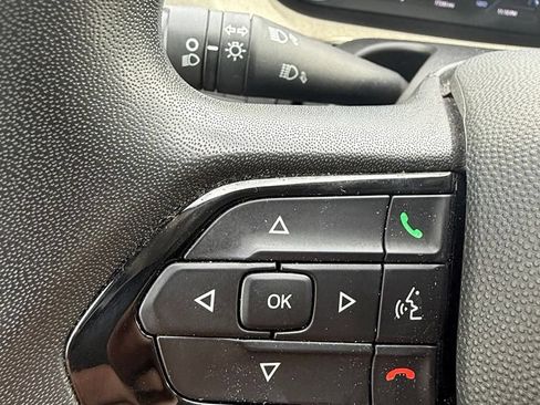 Used 2025 RAM ProMaster 2500 w/ U-Haul Equipment Group FWD image 11