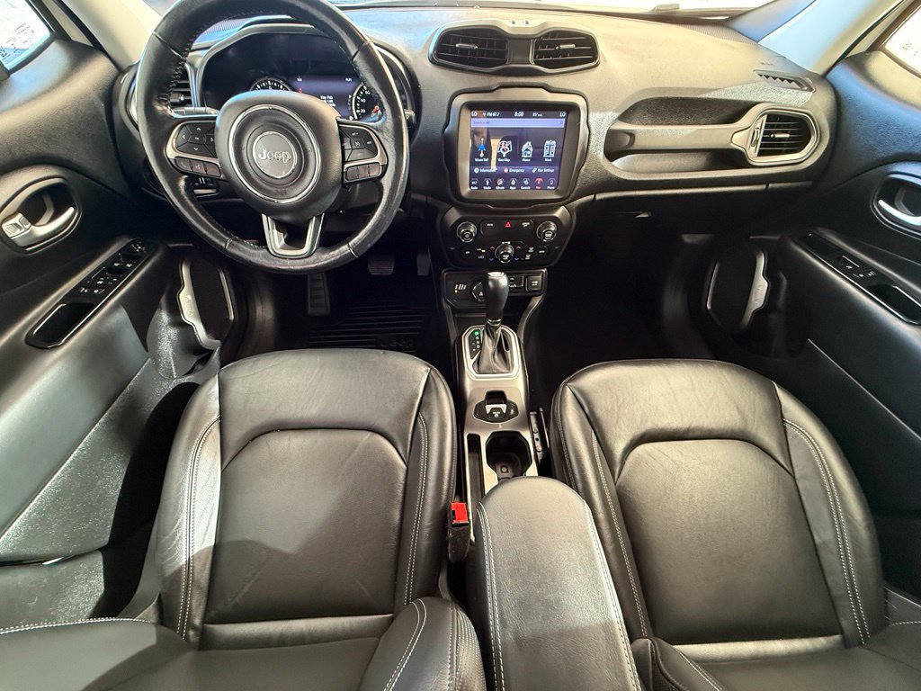 Used 2018 Jeep Renegade Limited w/ UConnect 8.4 Nav Group AWD/4WD image 26