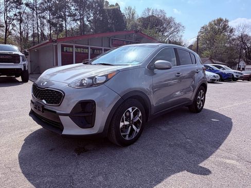 Used 2020 Kia Sportage LX FWD image 3