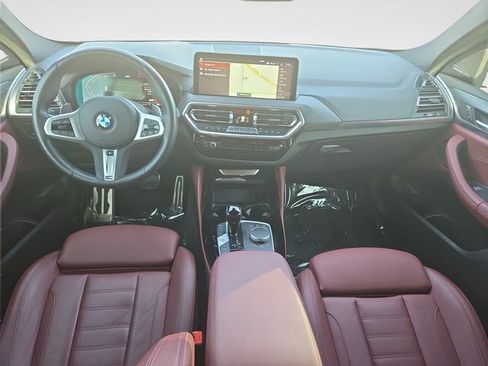 Used 2023 BMW X4 xDrive30i w/ M Sport Package AWD/4WD image 9