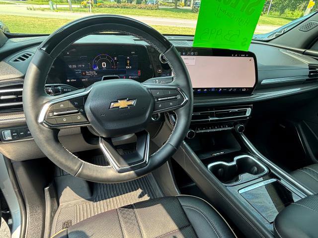 Used 2026 Chevrolet Traverse High Country w/ LPO, Floor Liner Package AWD/4WD image 7