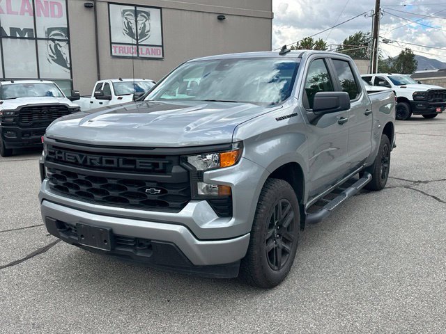 Used 2024 Chevrolet Silverado 1500 Custom w/ Turbomax Blackout Package AWD/4WD image 13