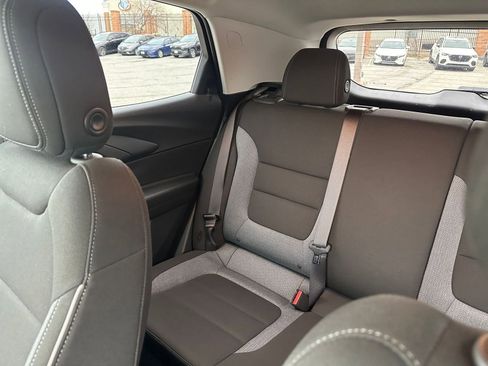 Used 2025 Chevrolet TrailBlazer LT image 37