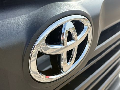 Used 2026 Toyota Tundra SR image 16