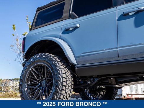New 2025 Ford Bronco Badlands AWD/4WD image 43
