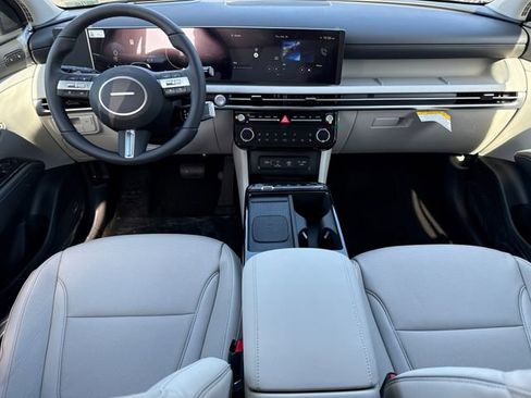 New 2026 Hyundai Tucson Limited image 35