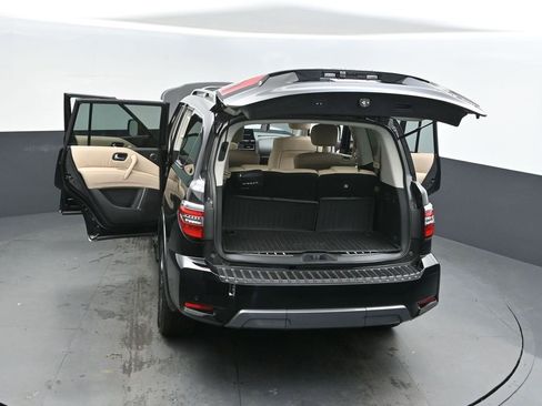 Used 2024 Nissan Armada Platinum w/ Captain's Chairs Package image 47