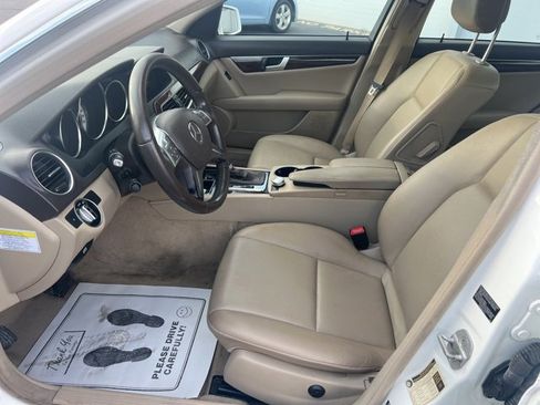 Used 2013 Mercedes-Benz C 300 4MATIC Sedan image 22