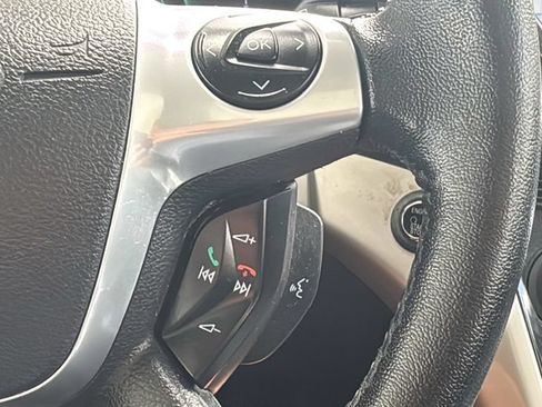 Used 2016 Ford C-MAX Energi SEL w/ Equipment Group 302A FWD image 14