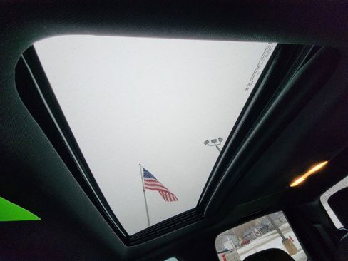 Used 2023 Chevrolet Colorado LT w/ LT Convenience Package II image 26