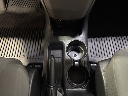 Used 2019 Nissan NV200 S FWD image 20