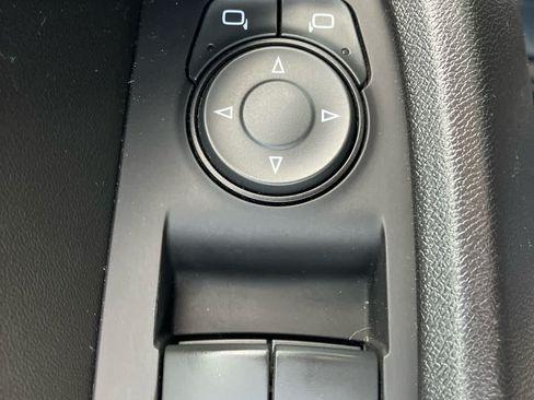 Used 2020 Chevrolet Camaro LS RWD image 13