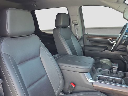 Used 2023 GMC Sierra 1500 SLT w/ SLT Convenience Package image 19