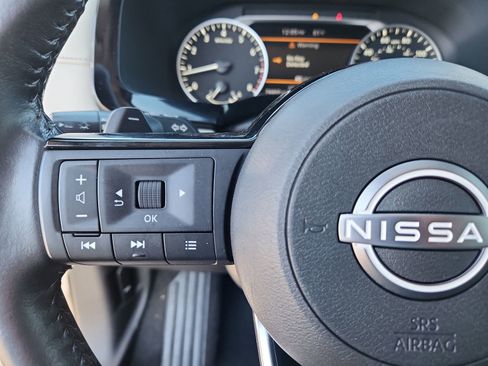 Used 2023 Nissan Pathfinder SV w/ Cargo Package image 20